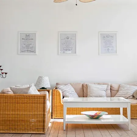 7 Person In Tranekaer-by Traum 펜션 *